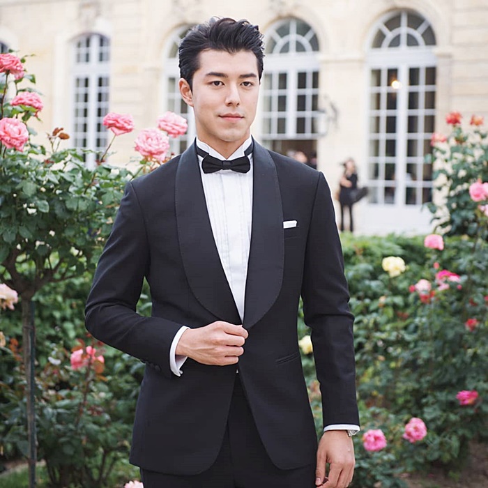  นาย ณภัทร