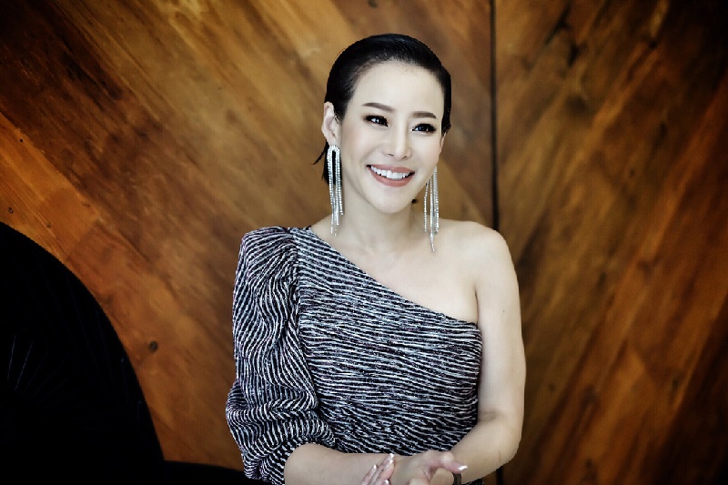 หนิง ปณิตา