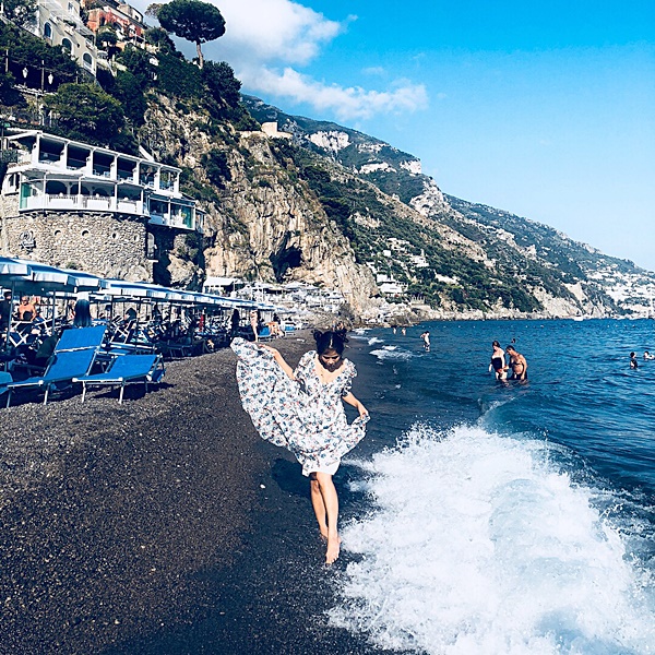  พลอย ชวพร