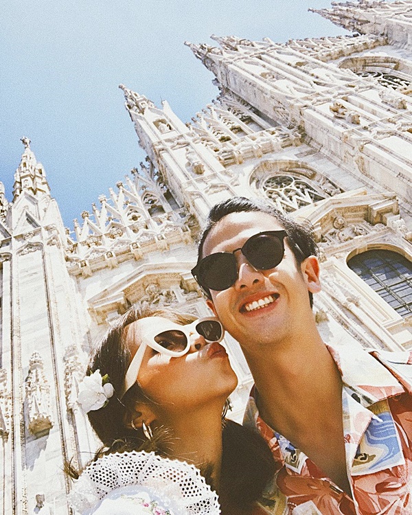  พลอย ชวพร