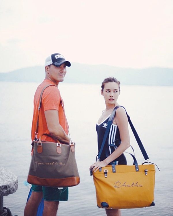  หญิง รฐา