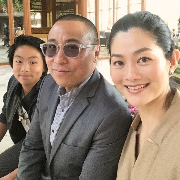 สู่ขวัญ บูลกุล ฉลองแต่งงาน 14 ปี 