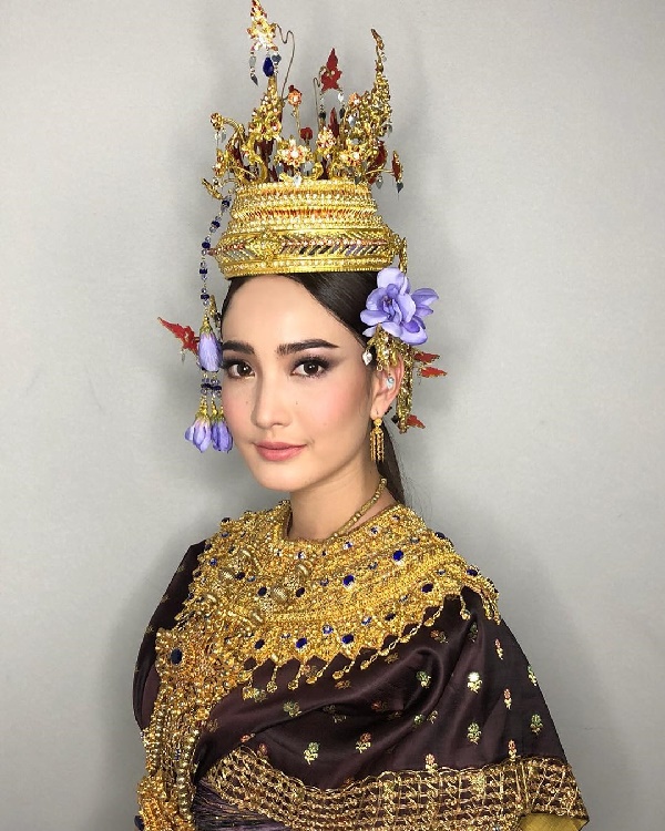 แต้ว ณฐพร