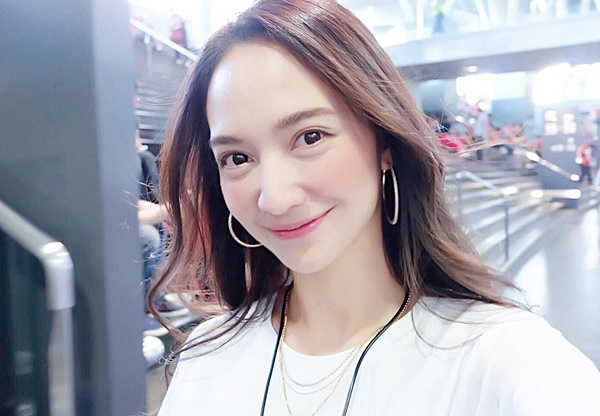 หญิงญา ธนิจจิญญา 