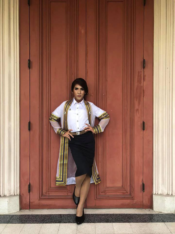 บัณฑิตข้ามเพศ