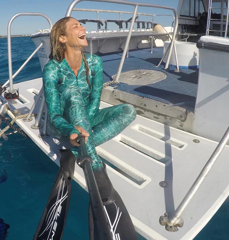 ช่วยฉลาม