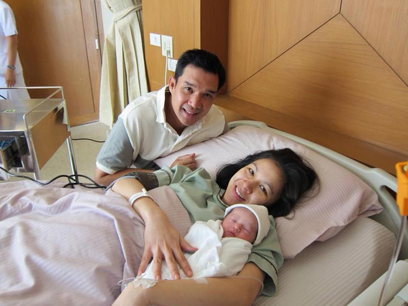 กบ สุวนันท์