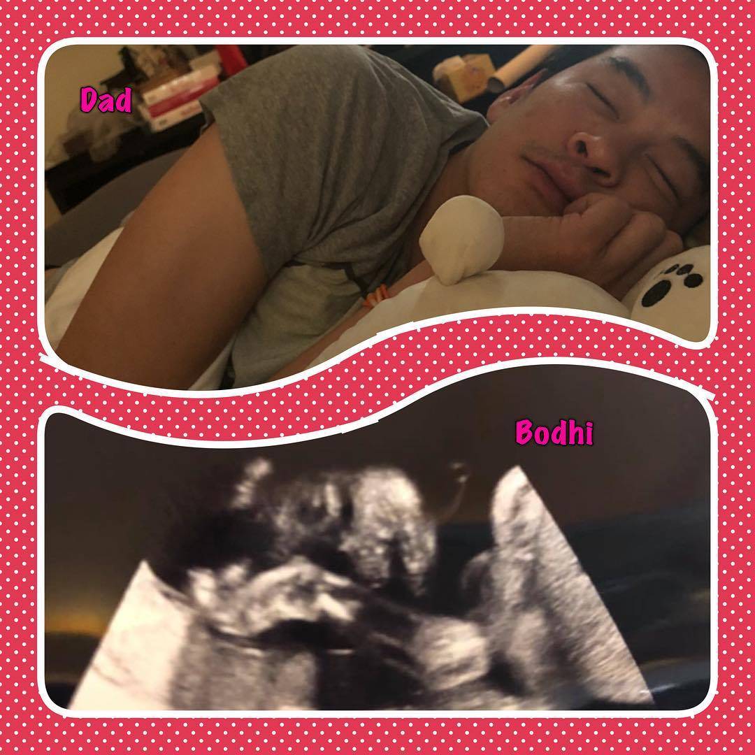 ชาคริต แย้มนาม