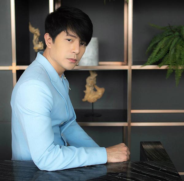 หนึ่งด้าวฟ้าเดียว