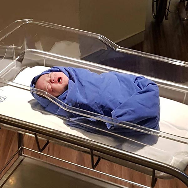 อั๋น ภูวนาท