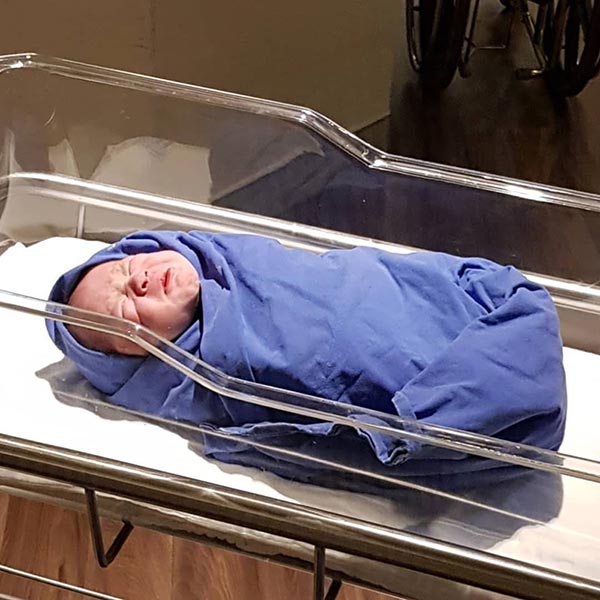 อั๋น ภูวนาท