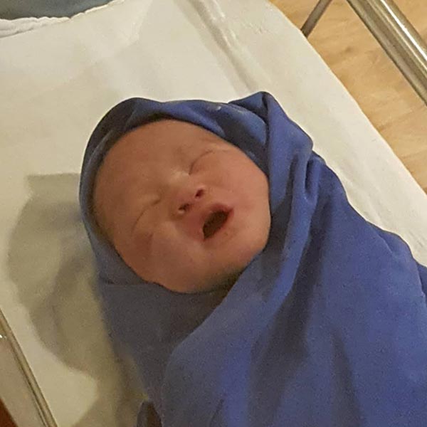 อั๋น ภูวนาท