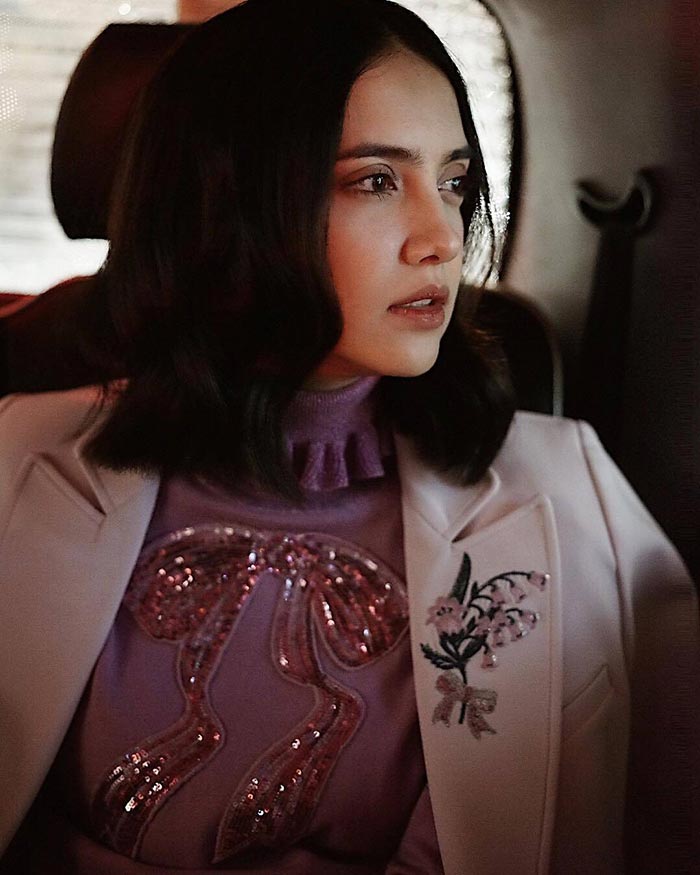 ซาร่า เล็กจ์