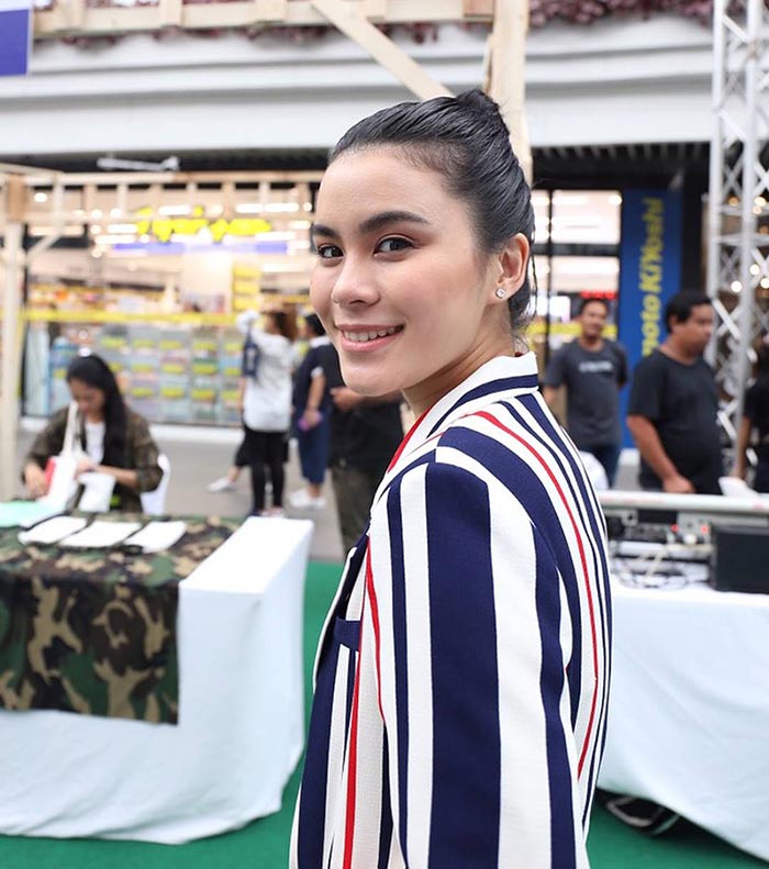 มัดหมี่ พิมพ์ดาว