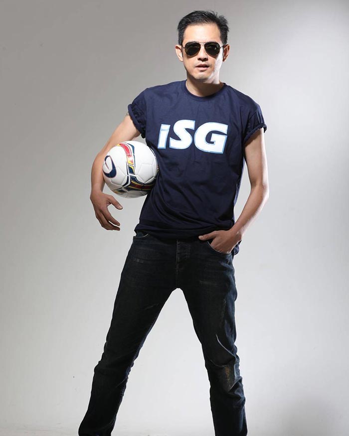 น้ำฝน ศรราม