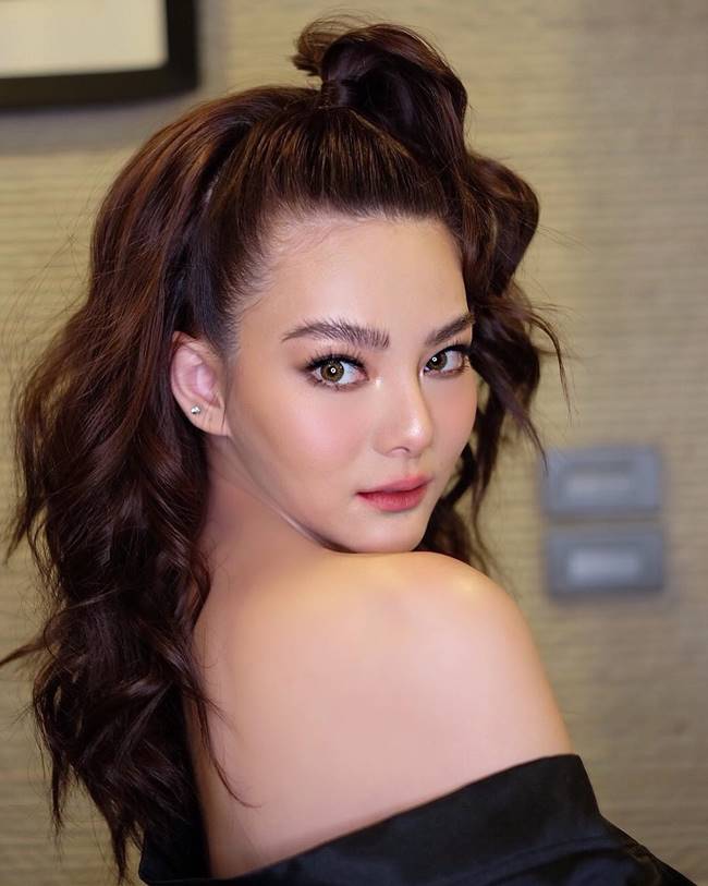 ดิว อริสรา อัปเดตปมร้านทำเล็บกับ ซีแนม