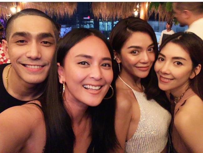 ปราง สุดเขิน โต้ง Twopee จุ๊บหน้าผาก