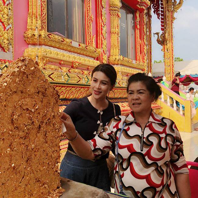 จุ๋ม นุสรา 