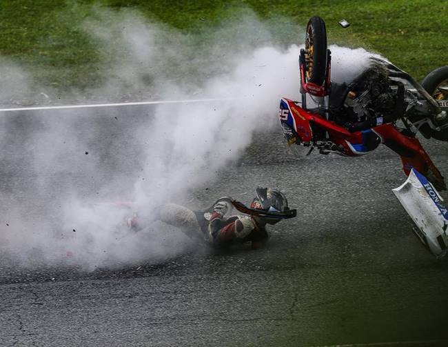 จอนนี่ อันวา