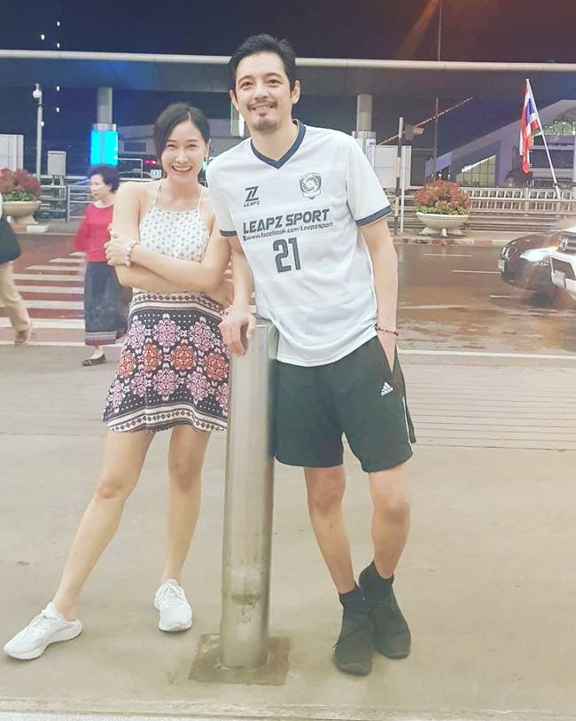 ติ๊ก ลงรูปซบไหล่แม่หนุ่ม ศรราม