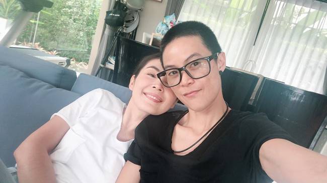 ฝน ธนสุนธร 