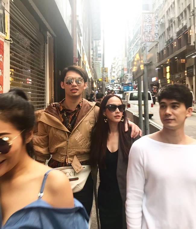 ดีเจมะตูม