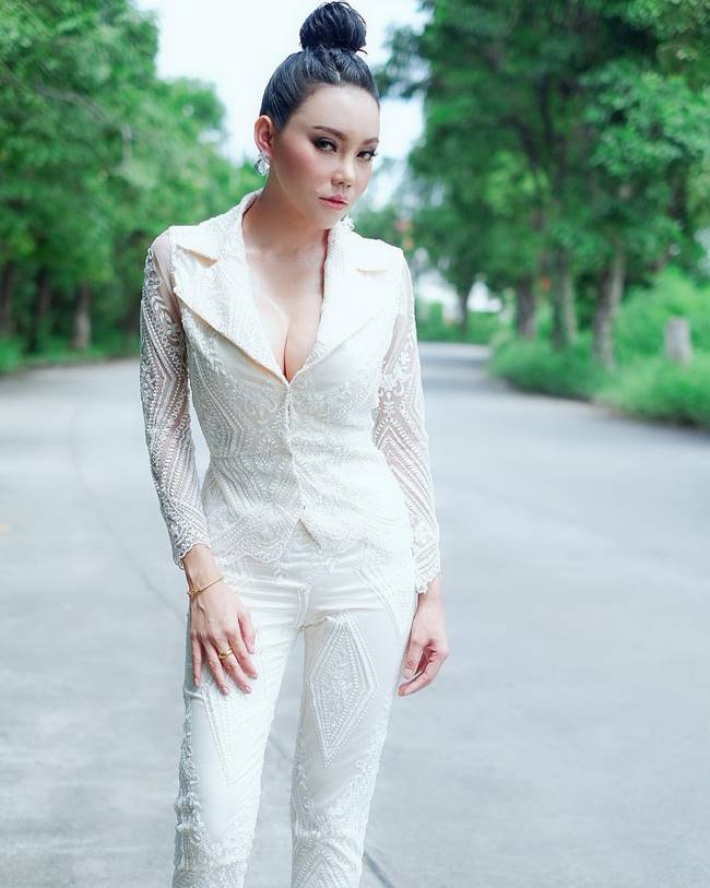 เอ็มมี่ แม็กซิม