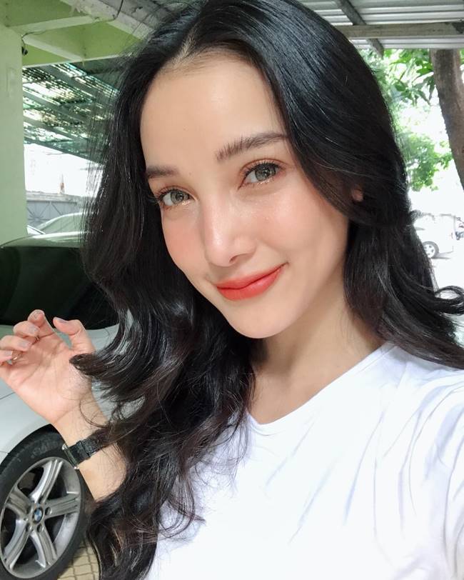 แซ่บ ! เปิดฉายาดารา ปี 2561 