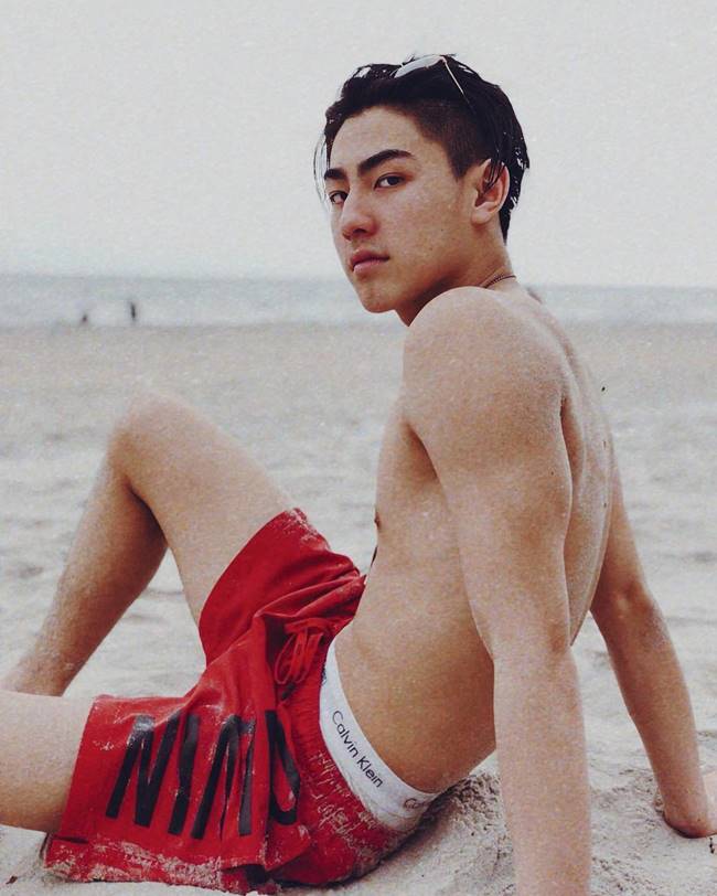 ปิ่น เก็จมณี นุ่งบิกินี่ตัวจิ๋ว ควง เจ้าขุน อวดความแซ่บ