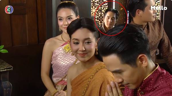 เขาเป็นใครกันนะ 