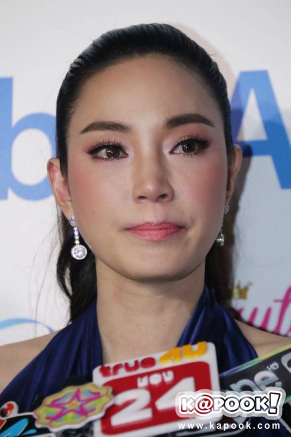 เมย์ พิชญ์นาฏ 