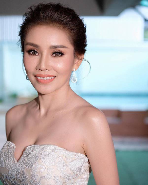  อี๊ด โปงลางสะออน