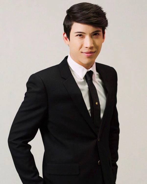 ป๊อก ภัสสรกรณ์