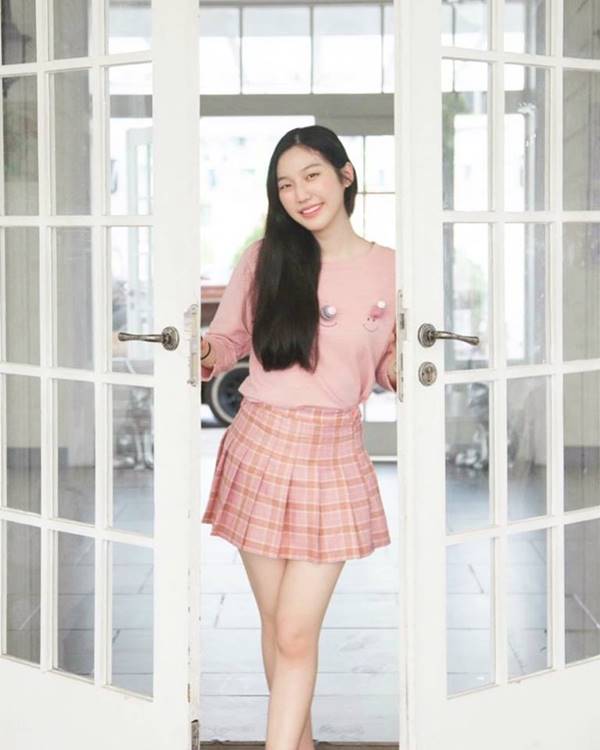 แนทเทรีน BNK48