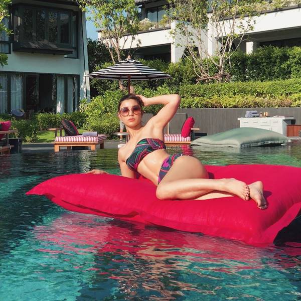  เอมมี่ มรกต 