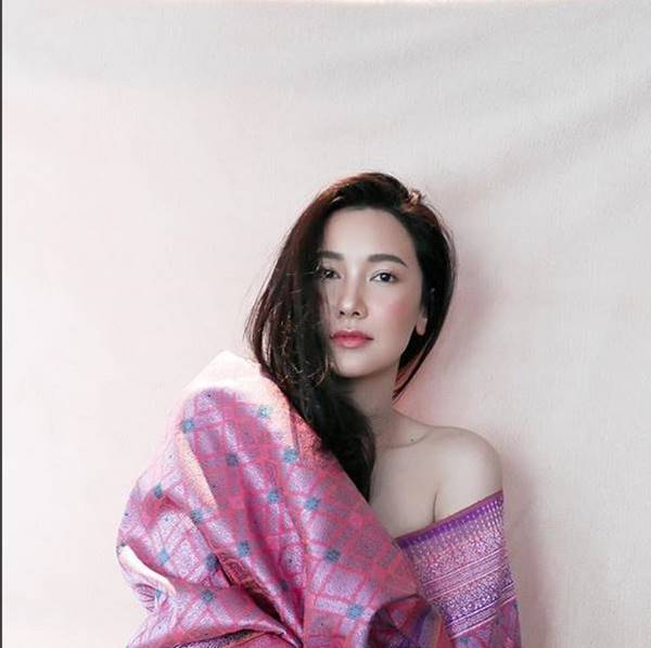 นุ่น วรนุช