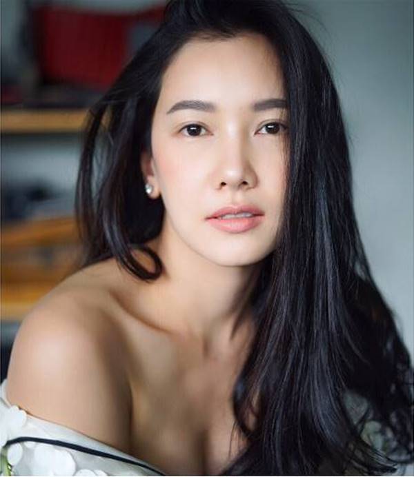 นุ่น วรนุช