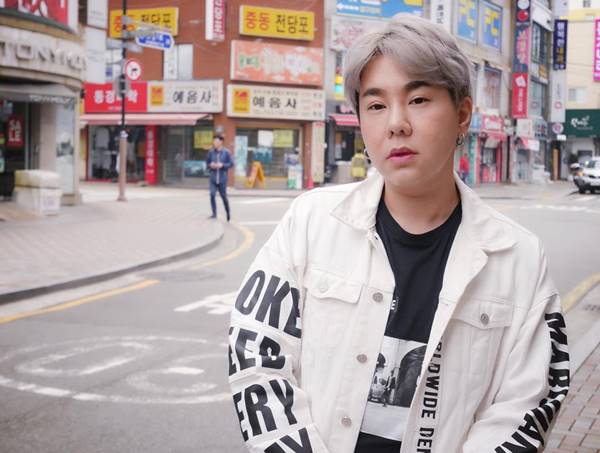 ดีเจบุ๊กโกะ