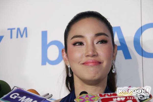 เมย์ พิชญ์นาฏ 