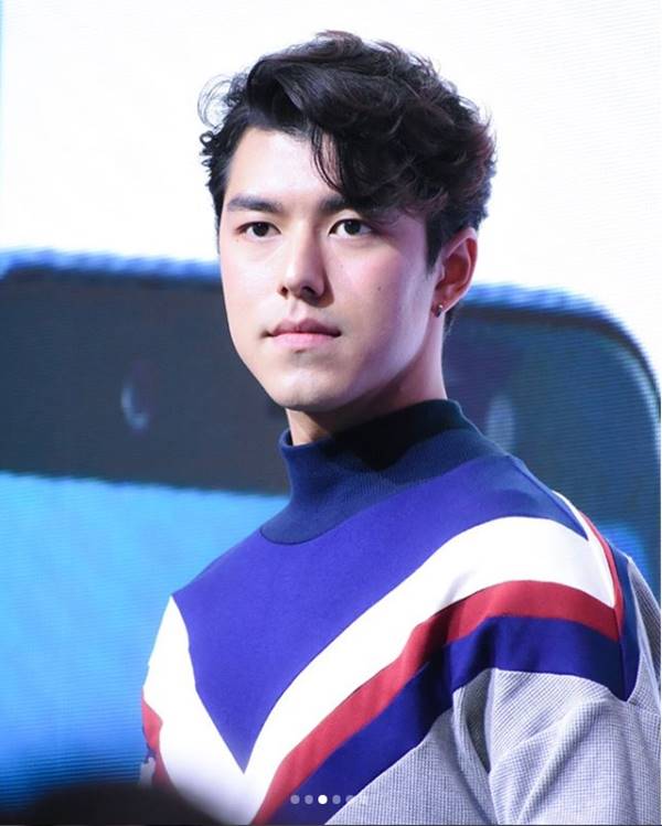 นาย ณภัทร