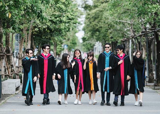 นาย ณภัทร