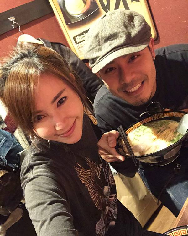 เชน ณัฐวัฒน์ - แพร พรรัมภา ควงคู่เที่ยวมุ้งมิ้ง