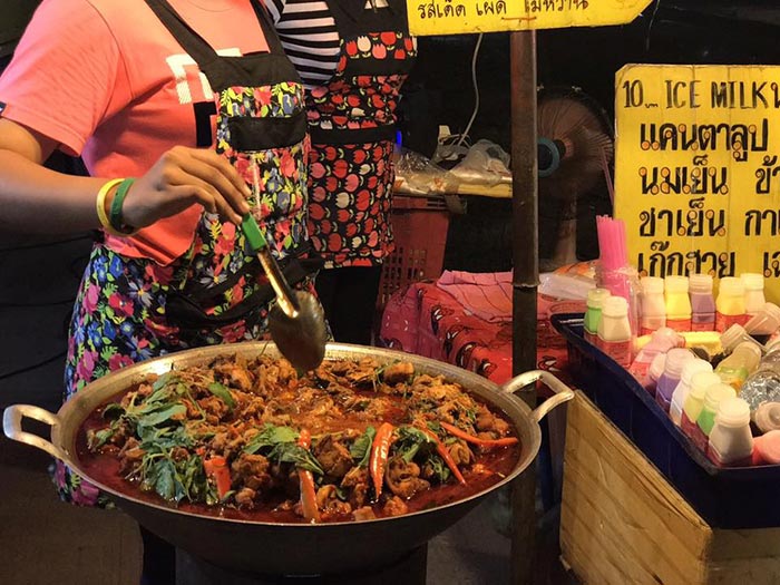 ถนนคนเดิน