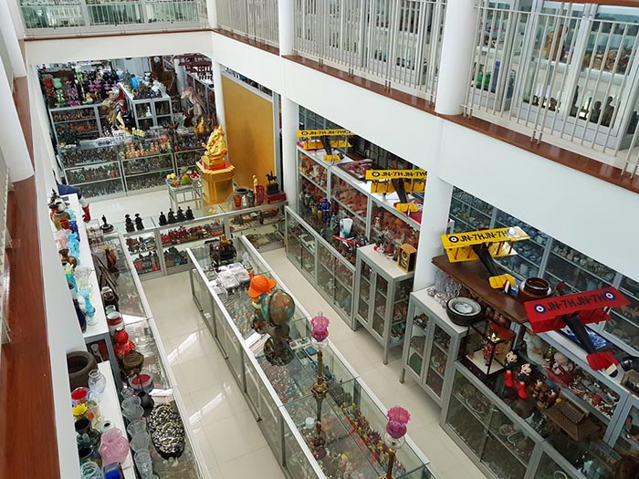 พิพิธภัณฑ์ล้านของเล่น (เกริก ยุ้นพันธ์)