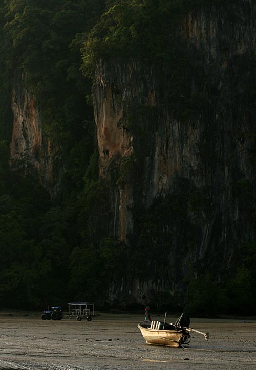 หาดไร่เลย์ กระบี่