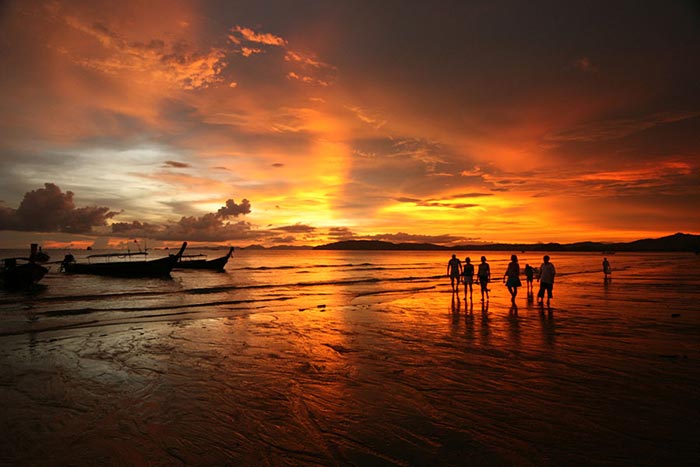 หาดไร่เลย์ กระบี่