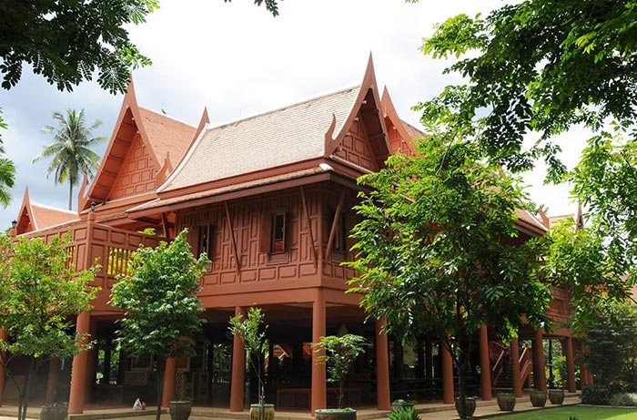 เสาร์สราญ ณ อุทยาน ร.2