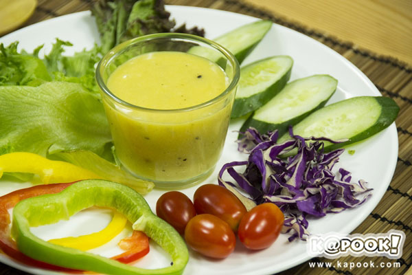 7 สูตรน้ำสลัดครีมไขมันต่ำ