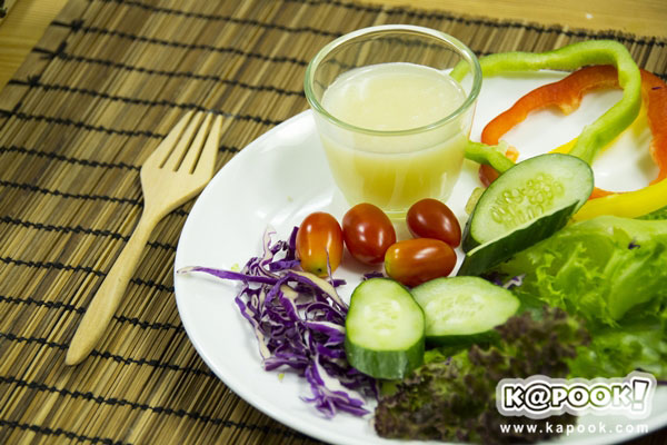 7 สูตรน้ำสลัดครีมไขมันต่ำ