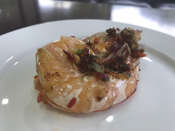 กุ้งผัดพริกเกลือ